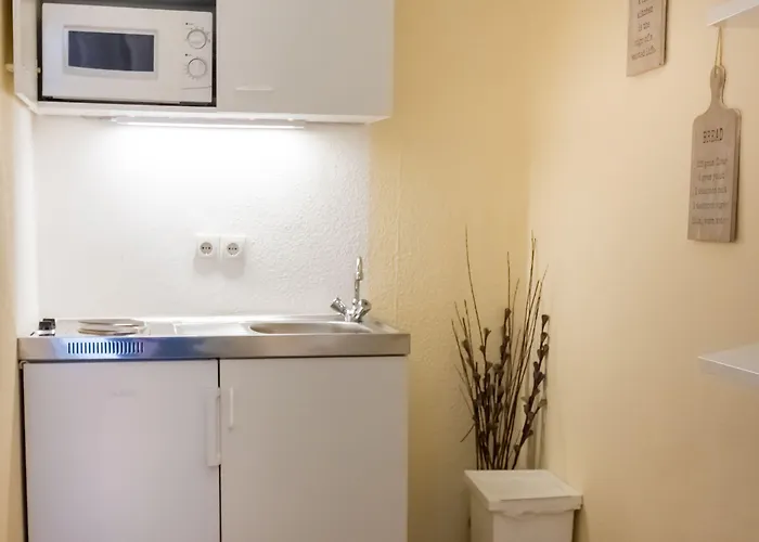 Dingdong - City Aparthotel