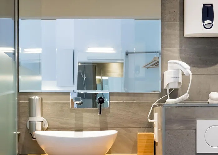 Aparthotel Dingdong - City 3*