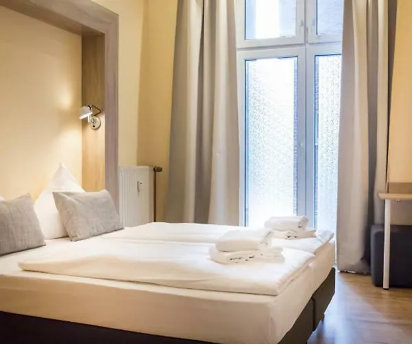 Aparthotel Dingdong - 3*